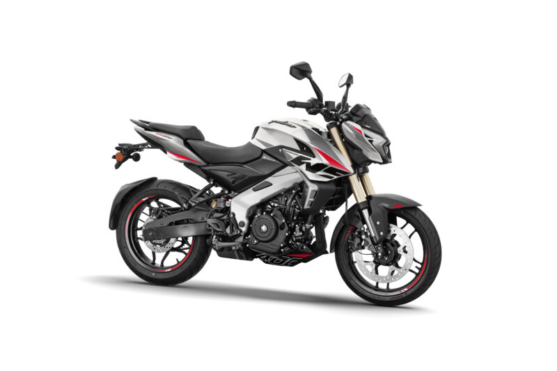 Pulsar NS400Z - Imagen 8