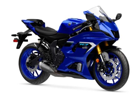 Yamaha R7
